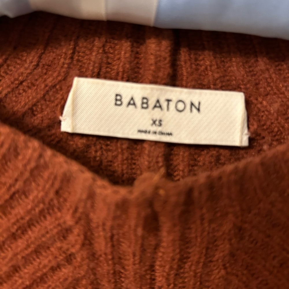 Babaton sweater - Picture 2 of 2